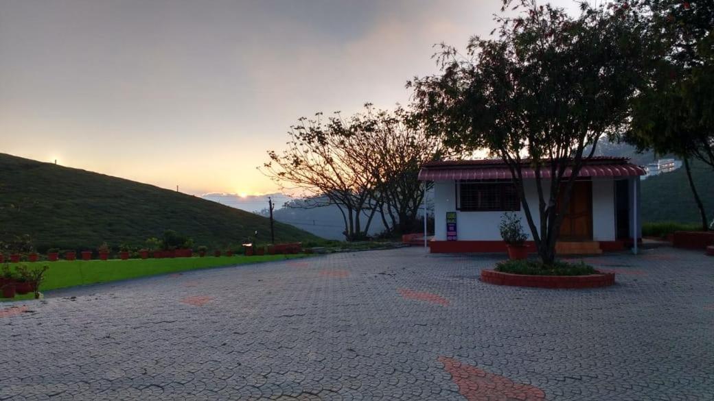 Magic Mist Resort Утакаманд Экстерьер фото