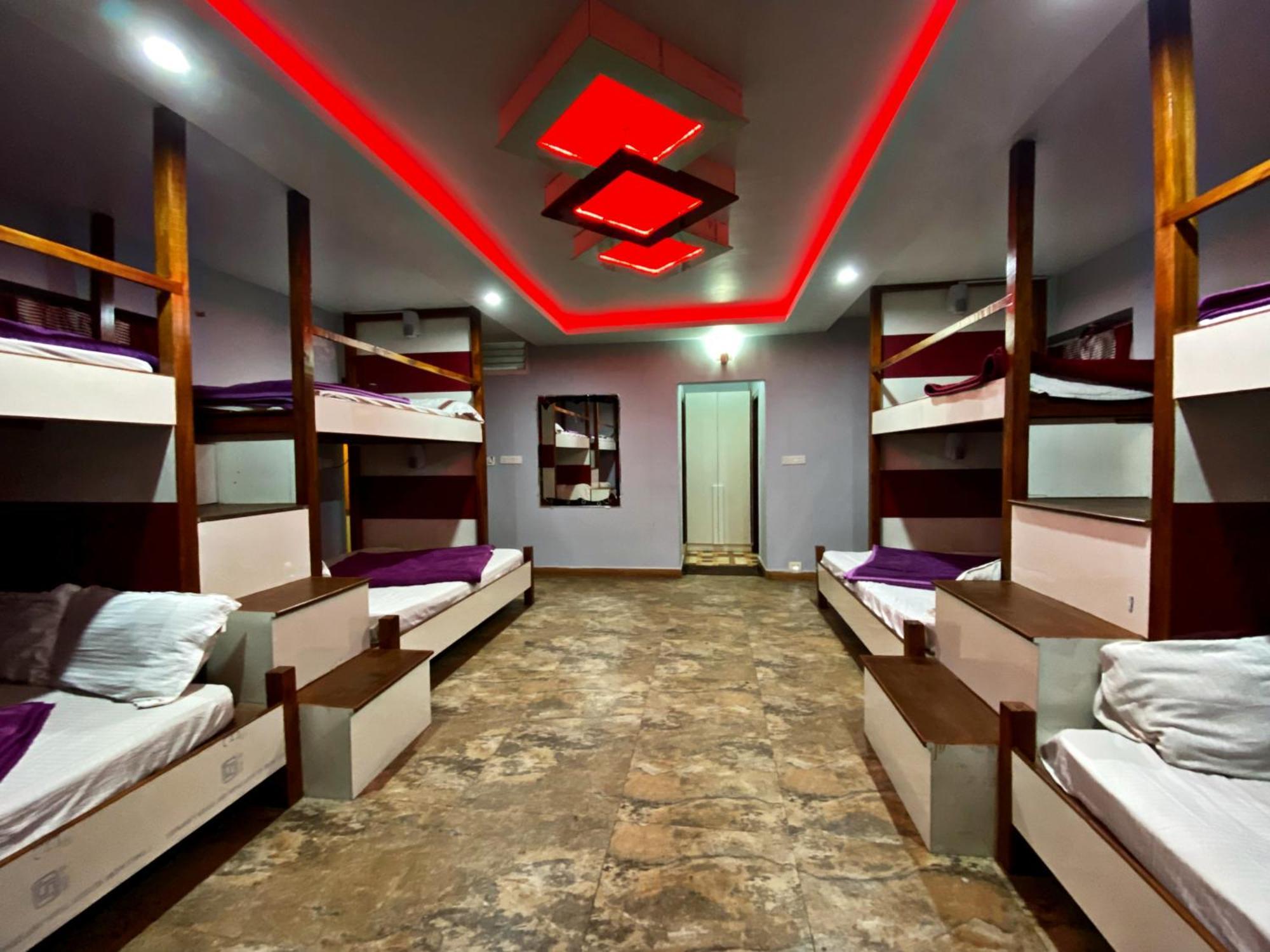 Magic Mist Resort Утакаманд Экстерьер фото